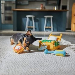 Frisco Brunch Breakfast In Bed Hide & Seek Puzzle Plush Squeaky Dog Toy 7 Frisco Brunch Breakfast In Bed Hide & Seek Puzzle Plush Squeaky Dog Toy -Frisco 297282 PT3. AC SS1800 V1642088003