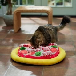 Frisco Pizza Reversible Snuffle Mat, Yellow, Medium 9 Frisco Pizza Reversible Snuffle Mat, Yellow, Medium -Frisco 363398 PT3. AC SS1800 V1660750517